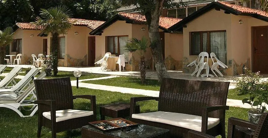 Palm Motel Beach Club Urla